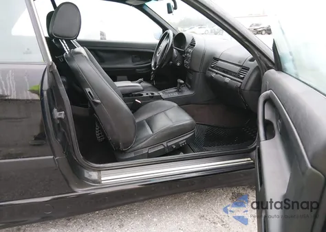 1995 BMW 325 Ic Automatic from USA, damaged, VIN WBABJ6324SJD42151